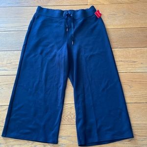 NWT Spanx cropped wide leg pants